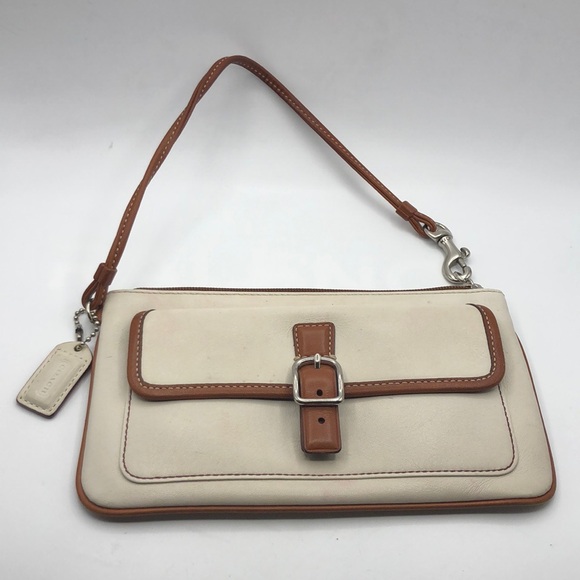 COACH White Saddle Leather Wristlet Buckle Flap Clutch. VTG - Picture 1 of 16